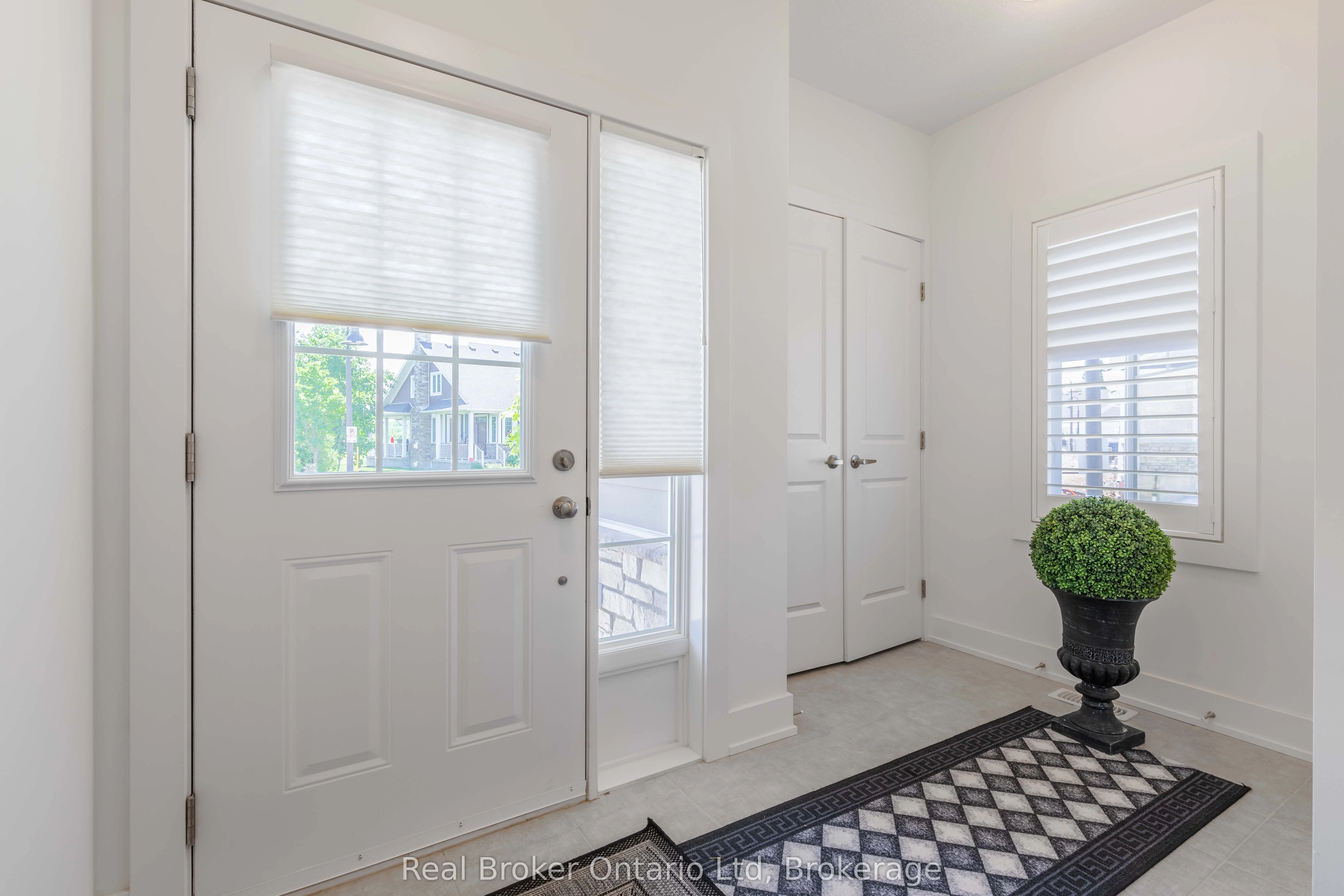 221 Ironwood Way, #18