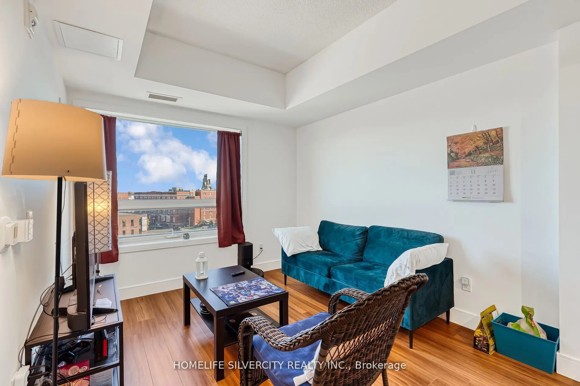 1 Wellington Street #615