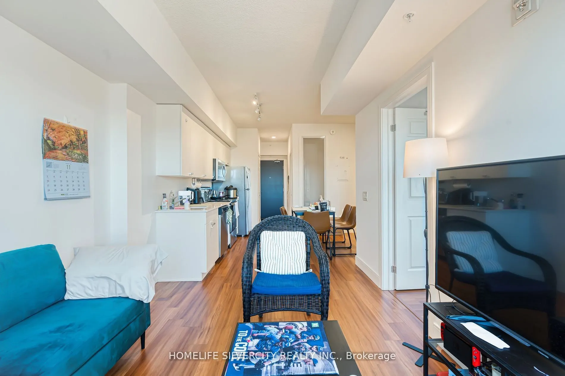 1 Wellington Street #615