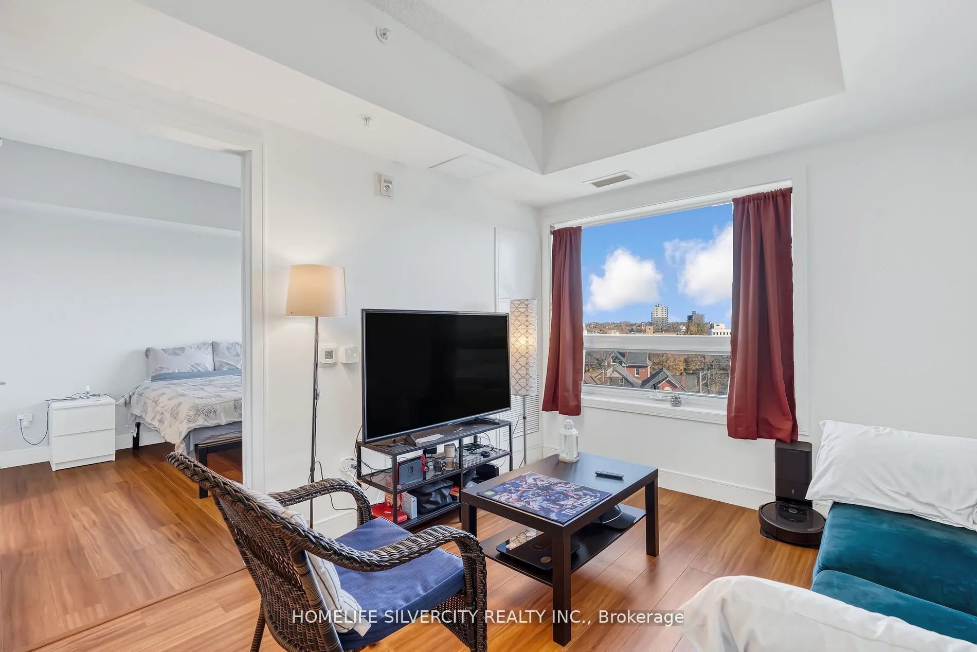 1 Wellington Street #615