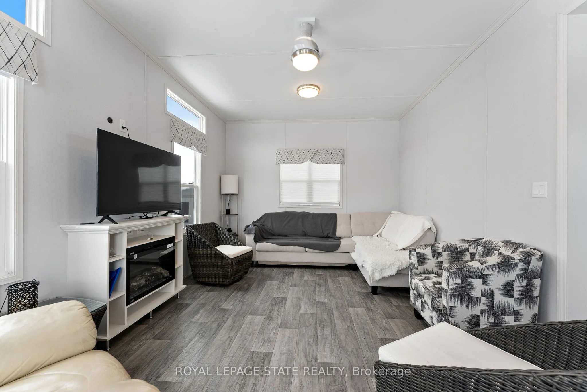 490 Empire Road, #156