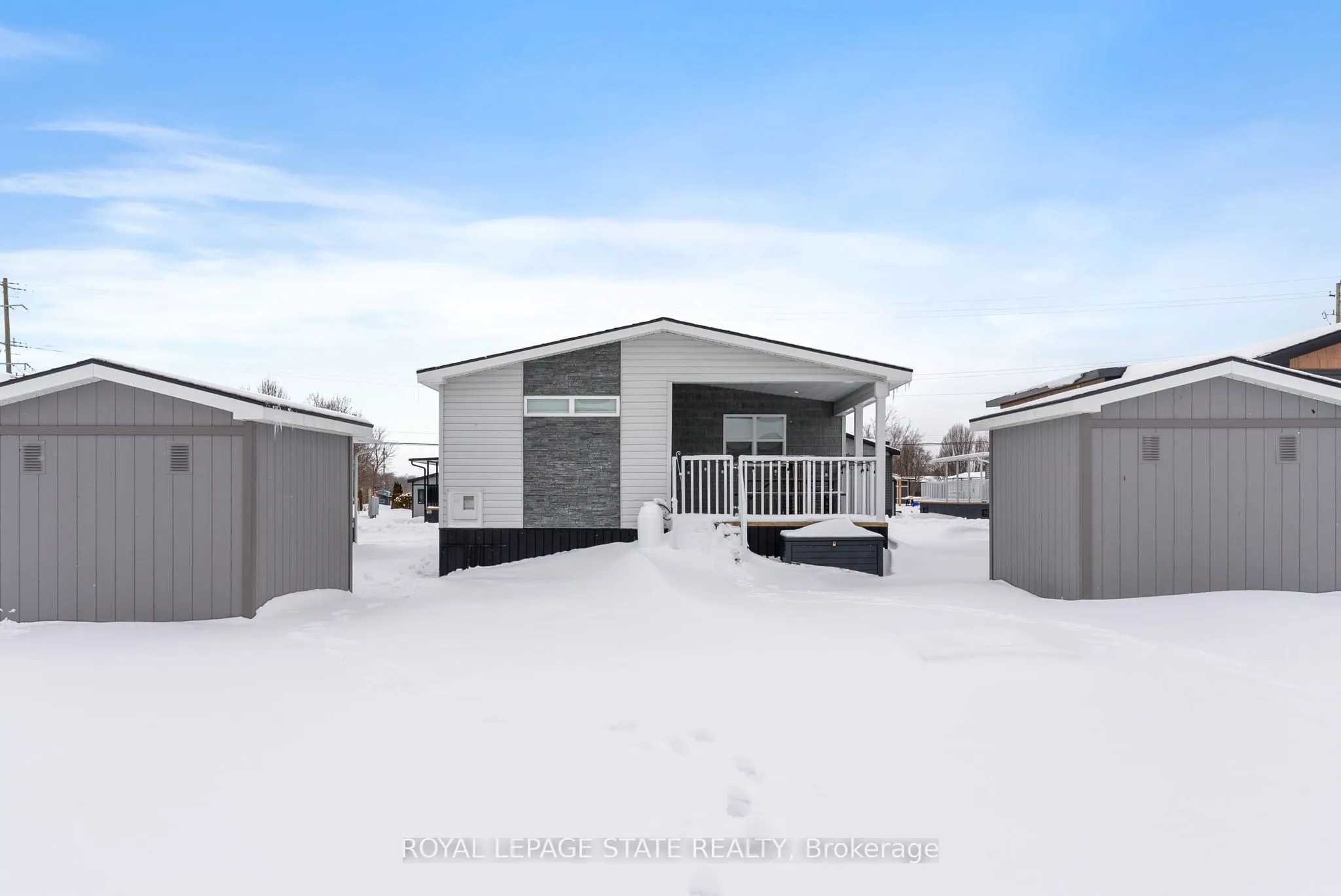 490 Empire Road, #156
