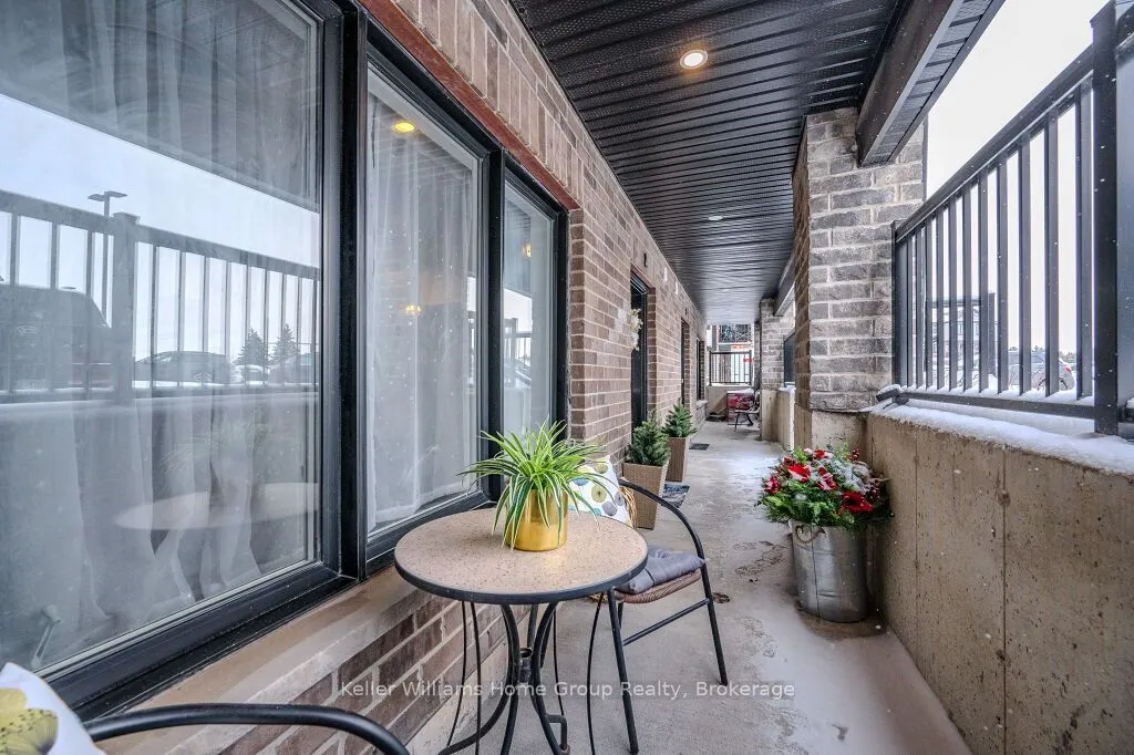166 Rochefort Street, #E