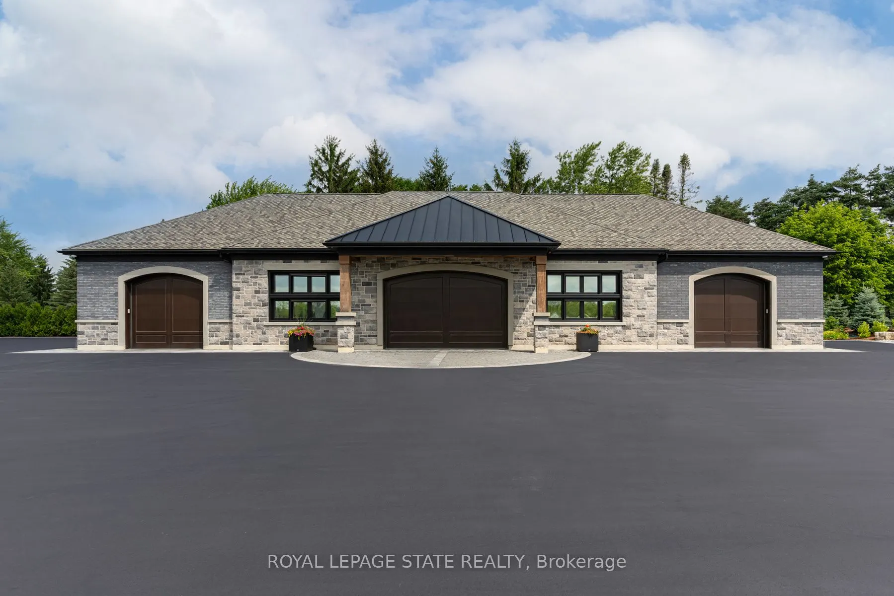 1272 Fiddlers Green Road