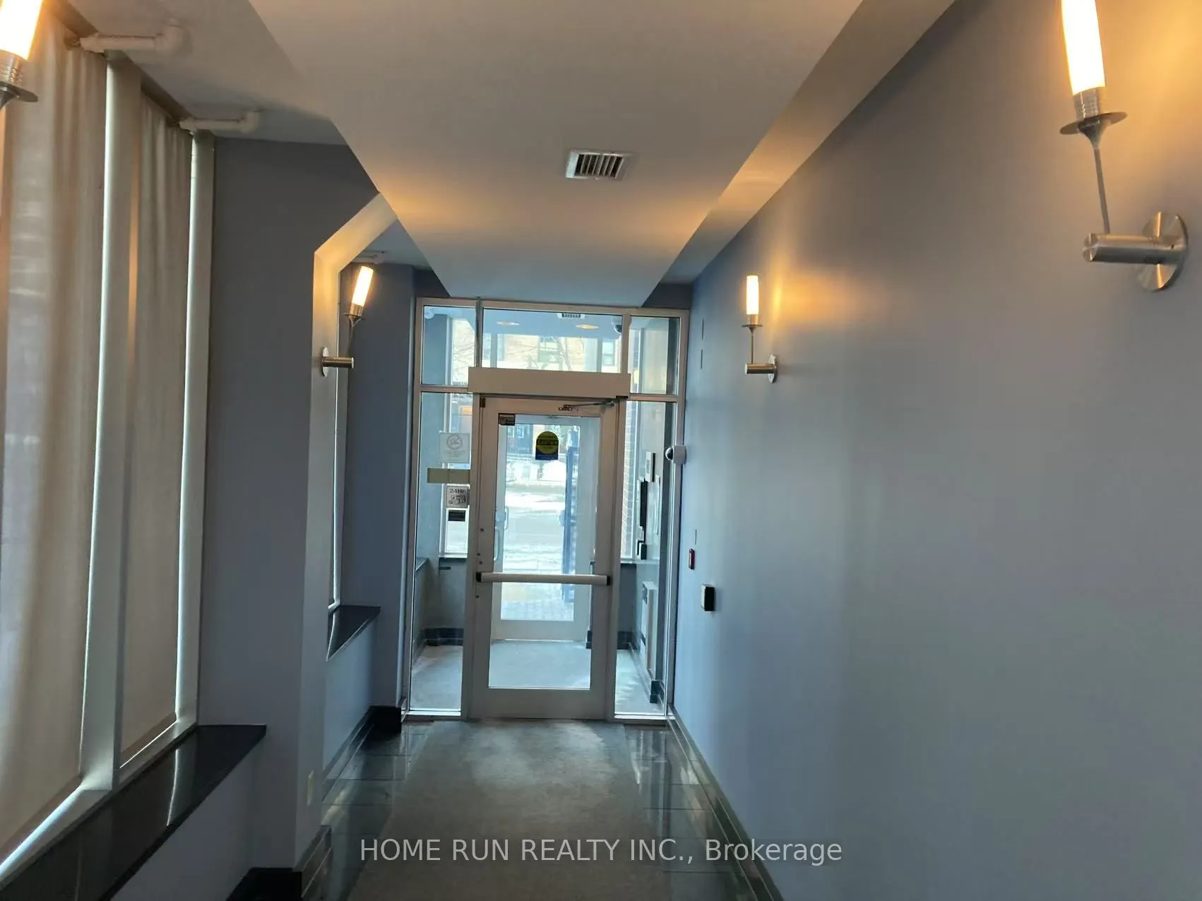 150 York Street, #2A