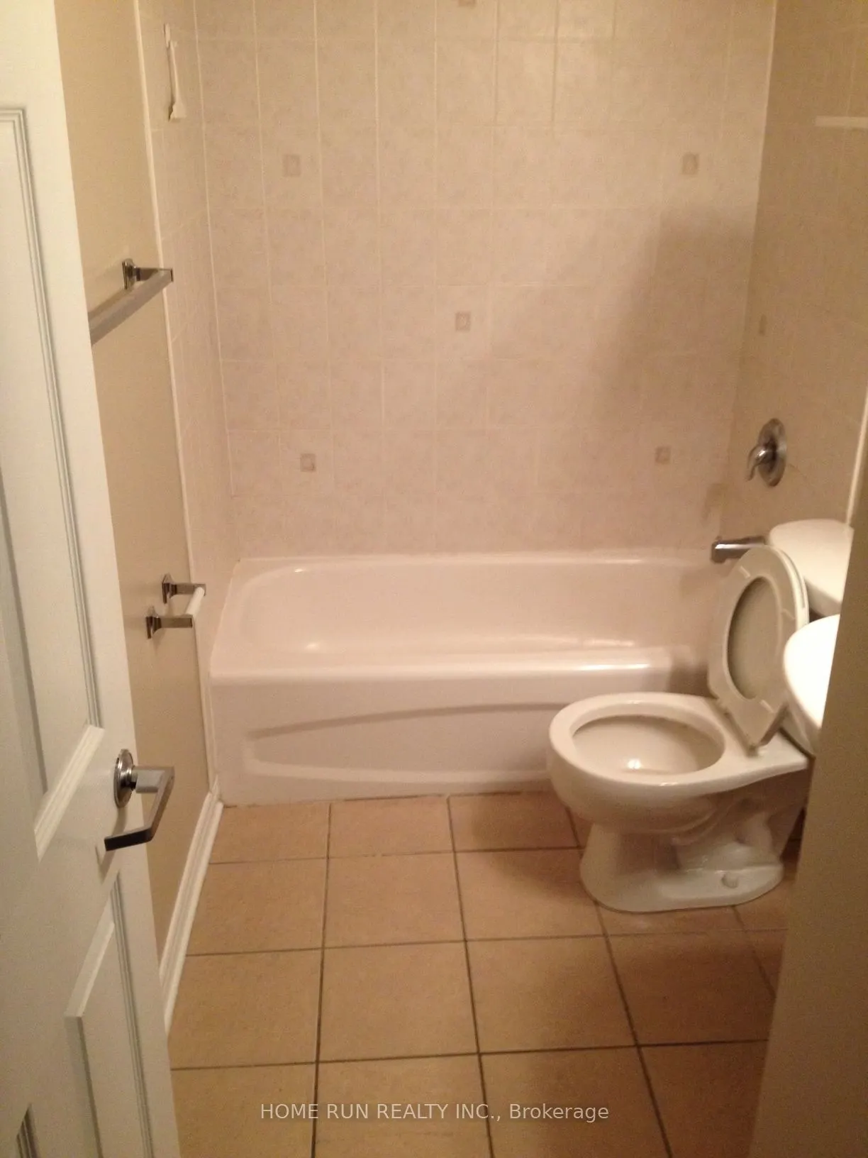 150 York Street, #2A