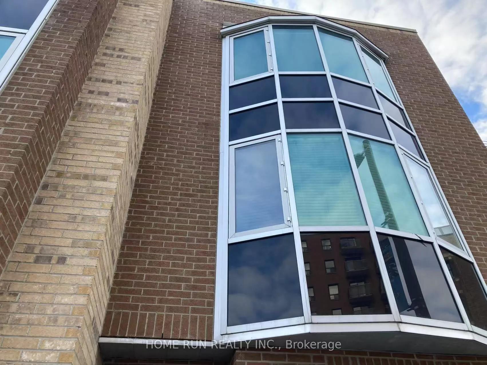 150 York Street, #2A
