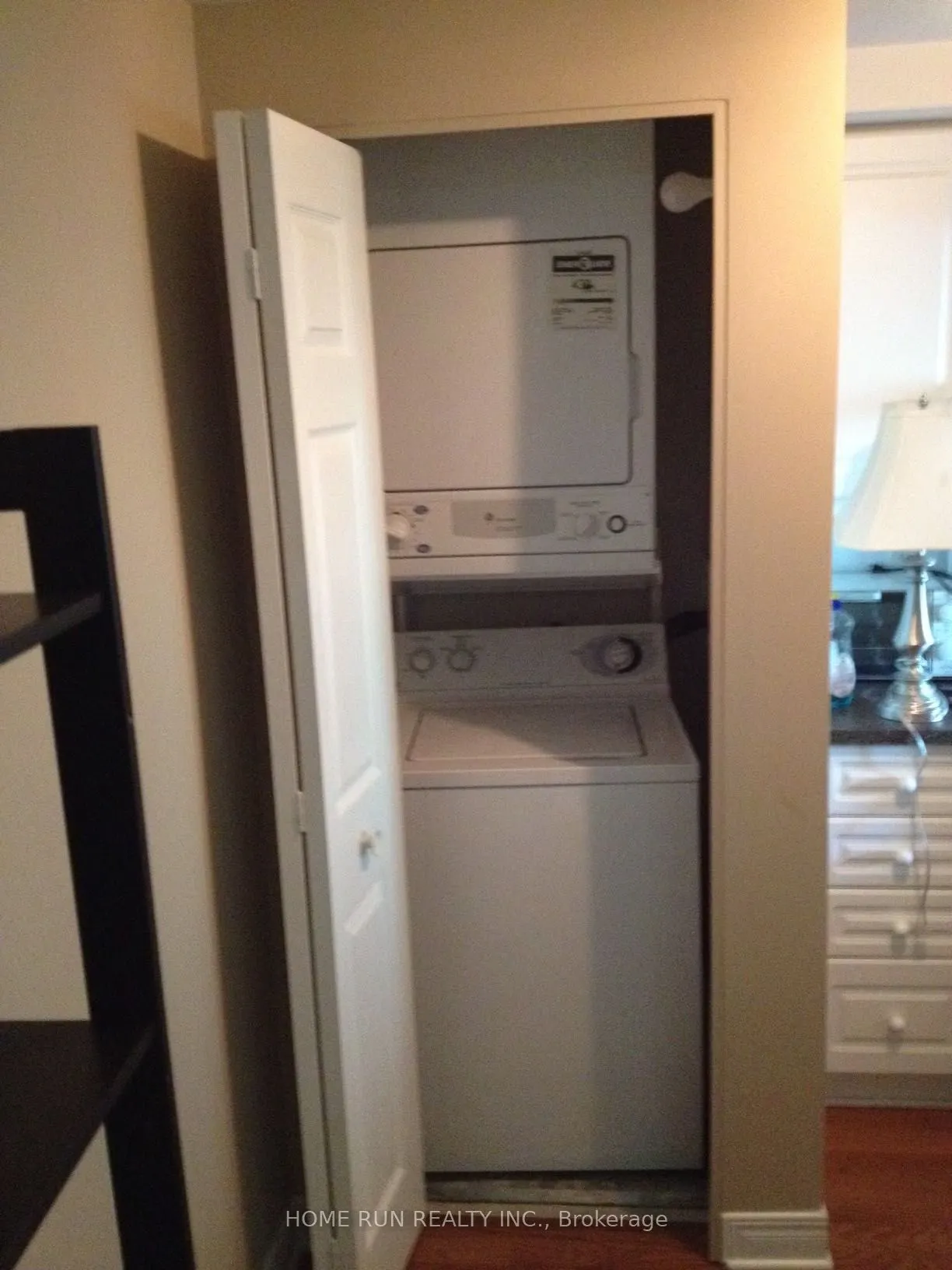 150 York Street, #2A