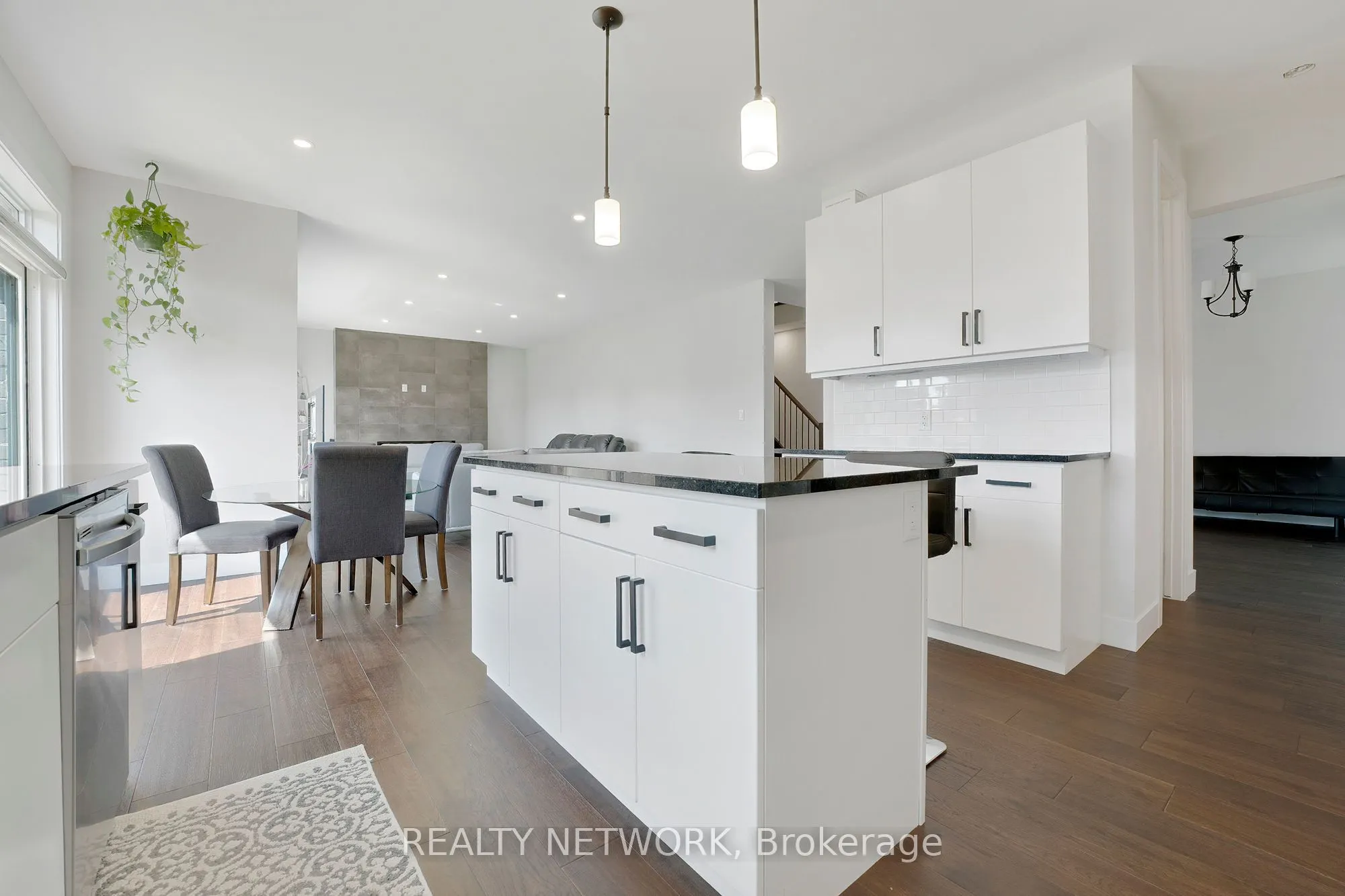 7266 Silver Creek Circle