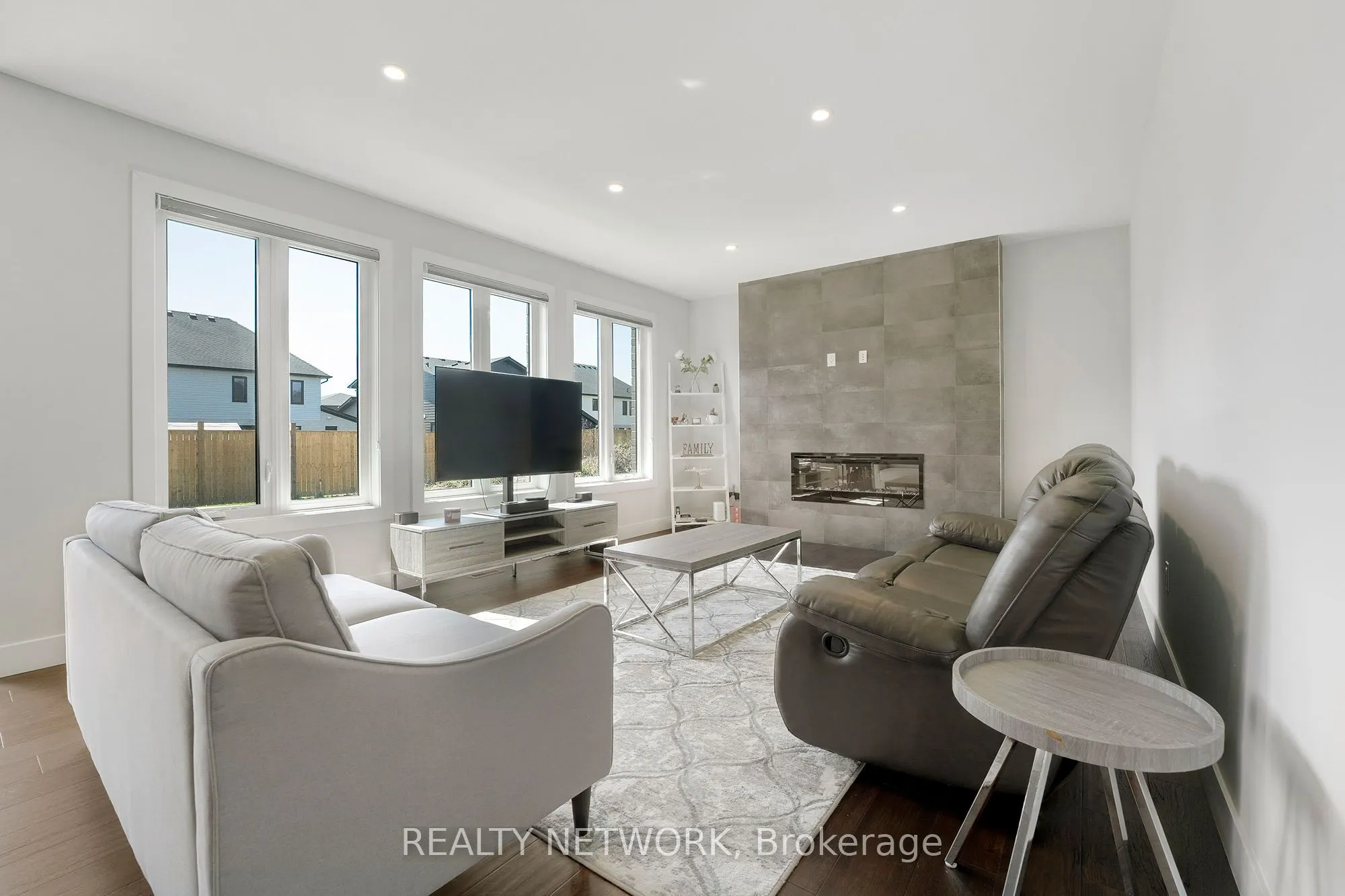 7266 Silver Creek Circle