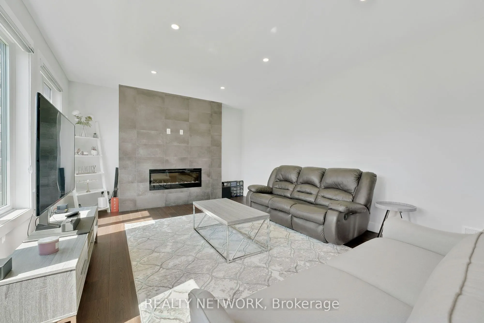 7266 Silver Creek Circle