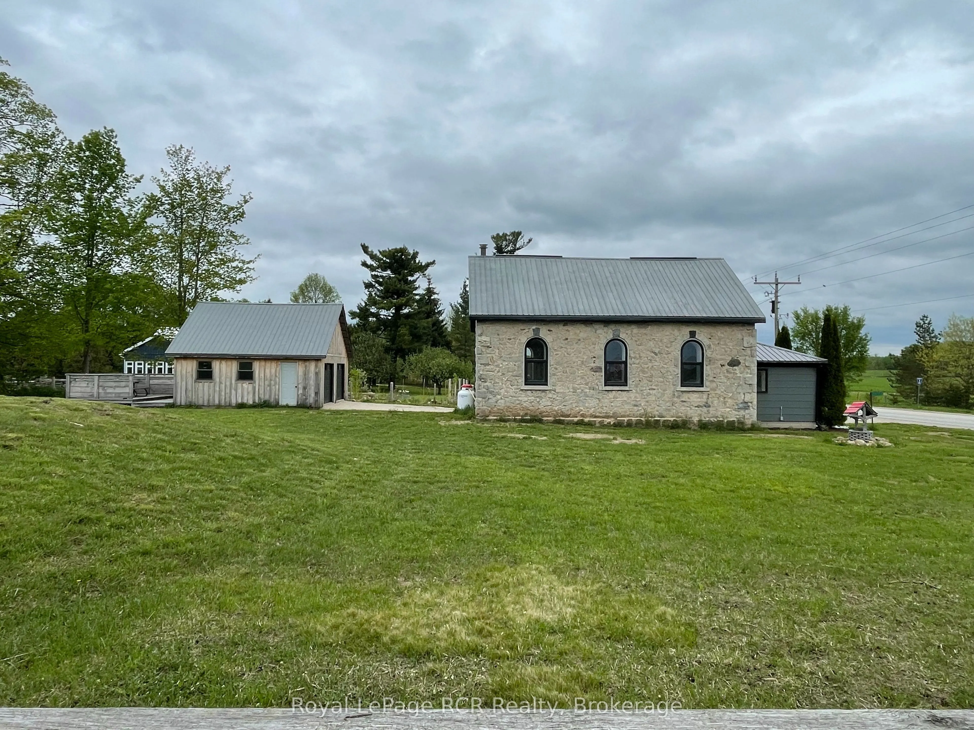 116190 Grey Road 3