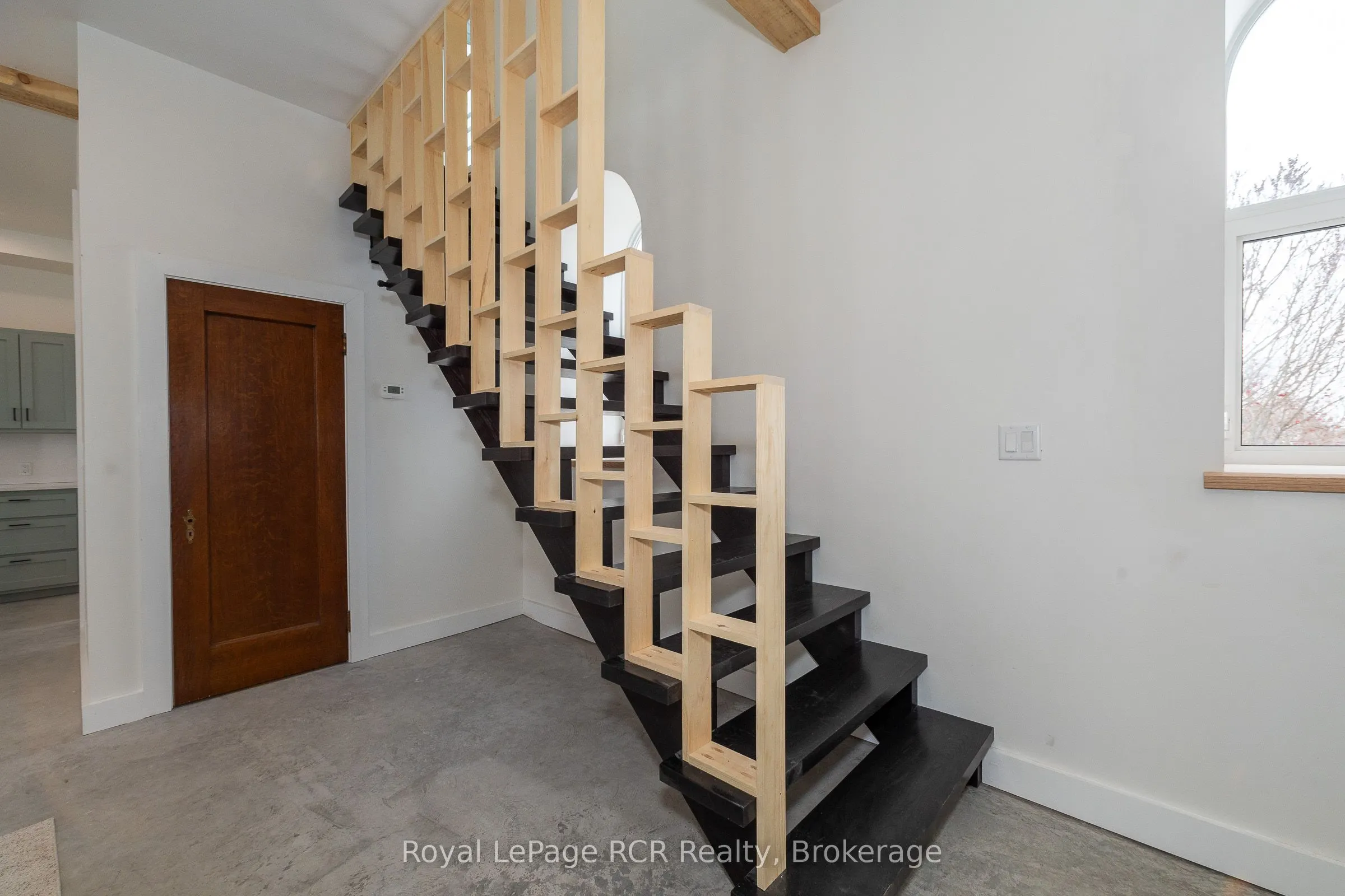 116190 Grey Road 3