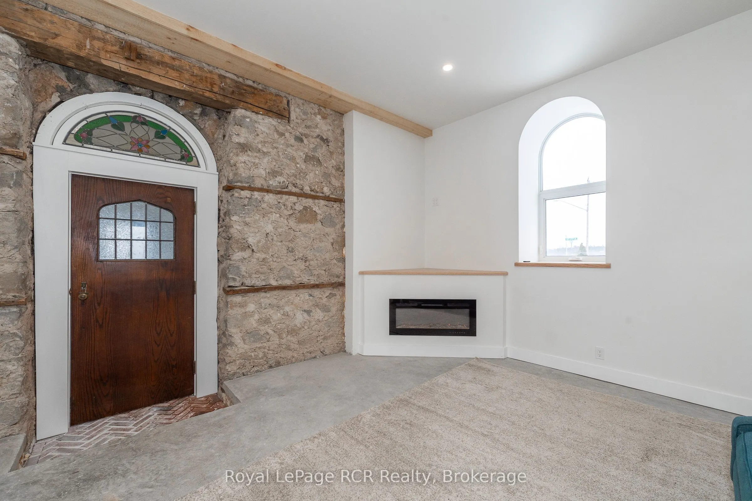 116190 Grey Road 3