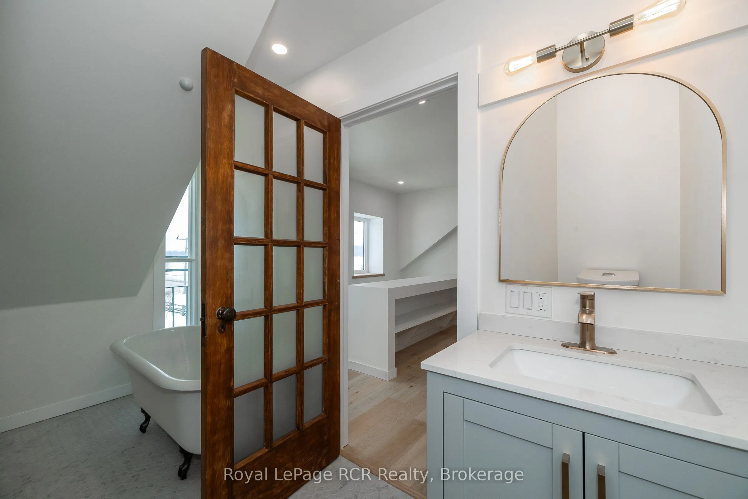 116190 Grey Road 3