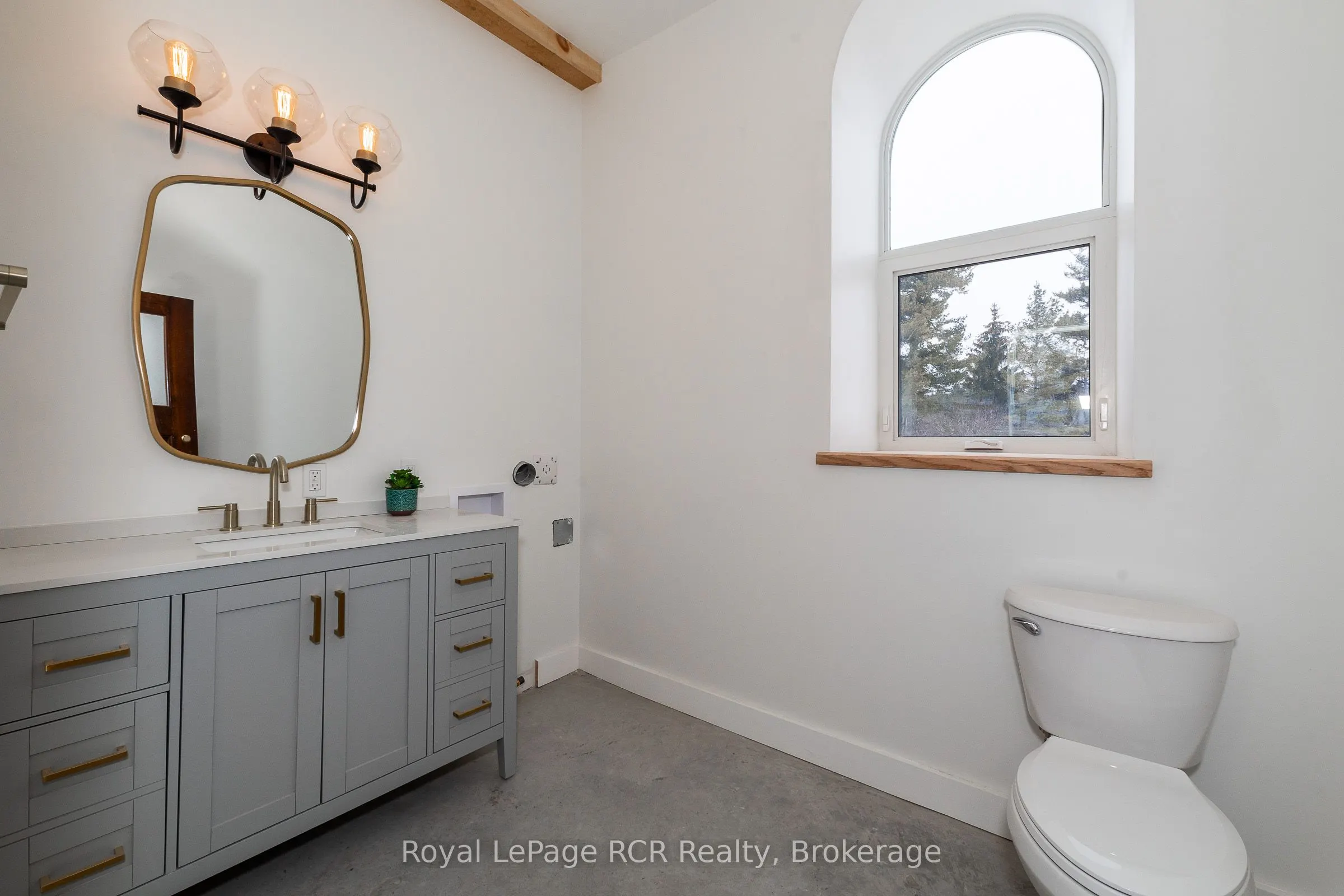 116190 Grey Road 3