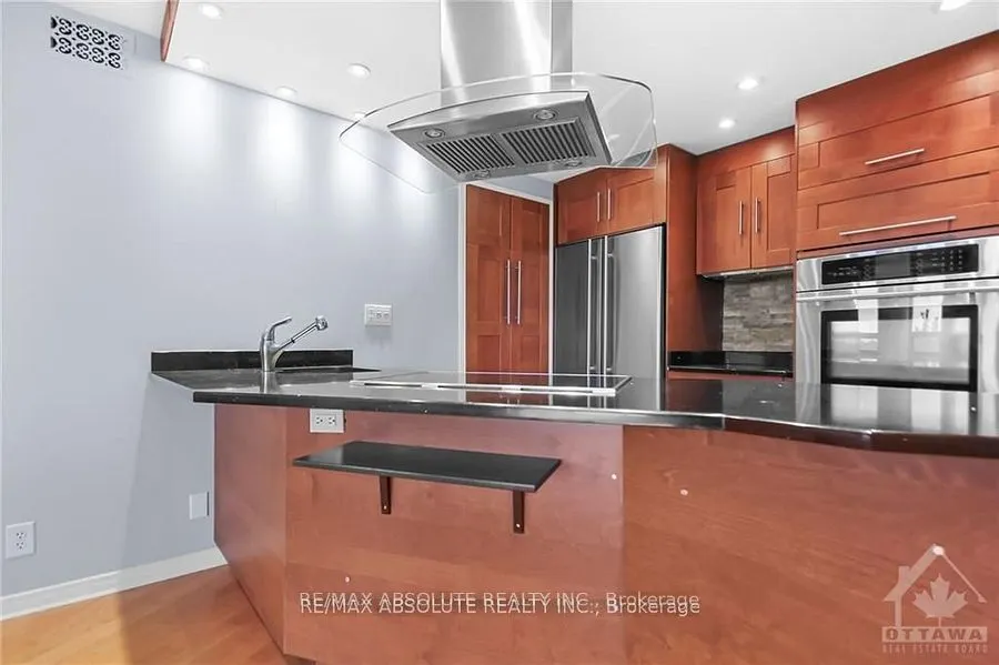 2019 CARLING Avenue, #702