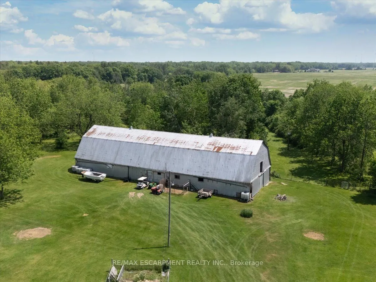 5914 Canborough Road W