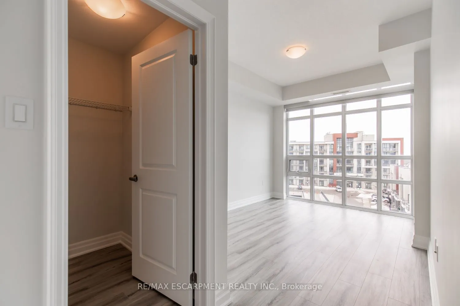 125 Shoreview Place, #510