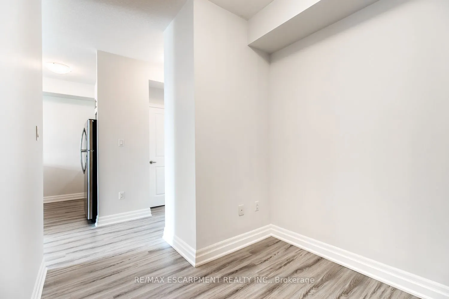 125 Shoreview Place, #510
