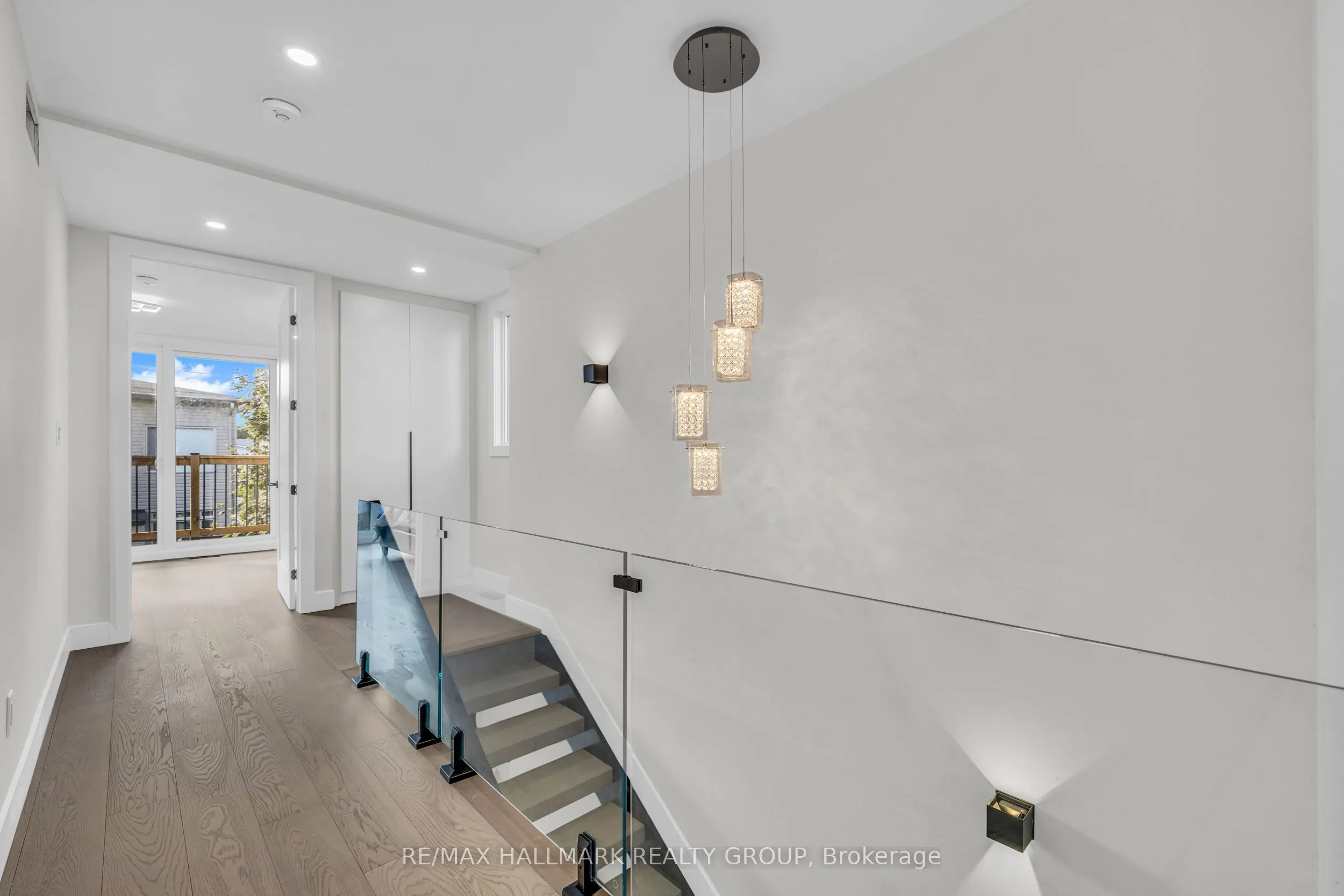 828 ALPINE Avenue