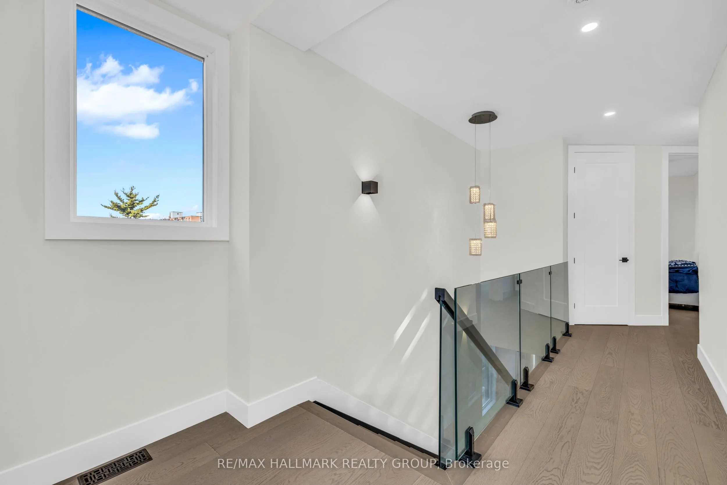 828 ALPINE Avenue