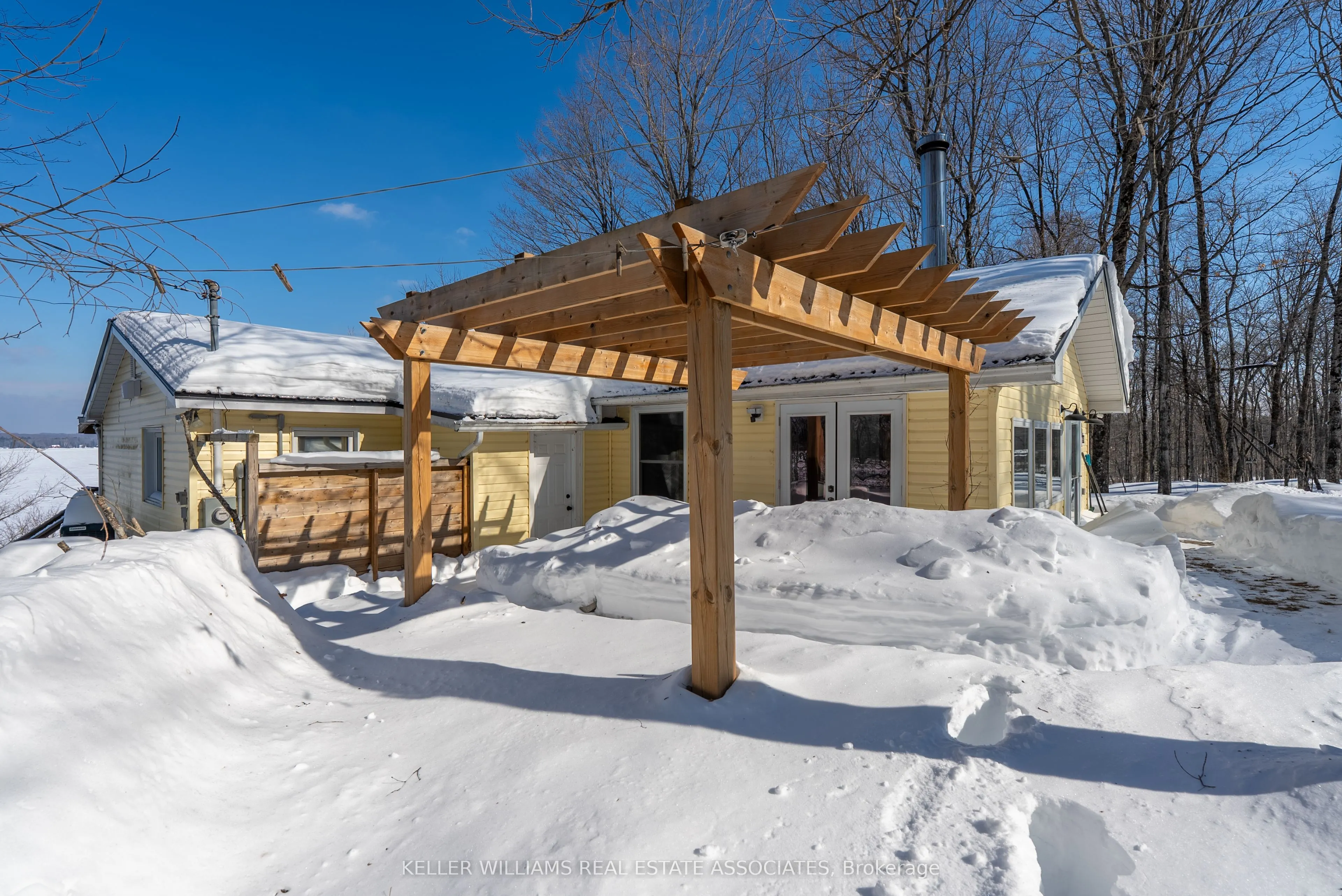 398 Gilbert Bay Lane