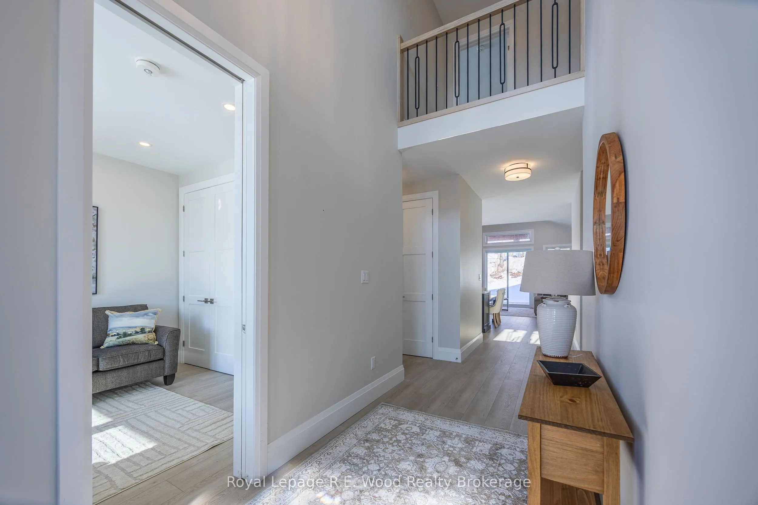 11 Greenhill Drive