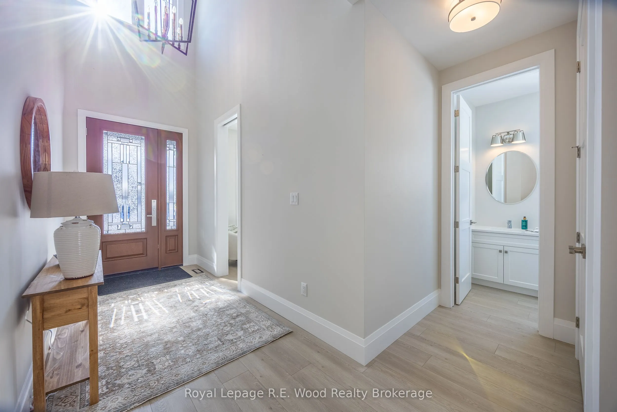 11 Greenhill Drive