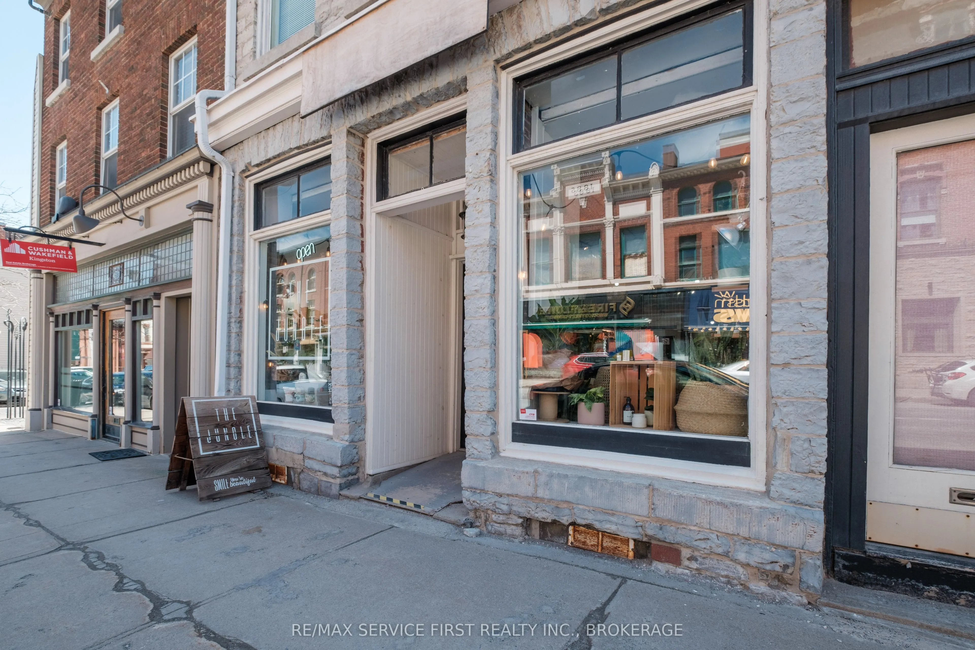 82-94 155-159 Brock St & Wellington St. Street