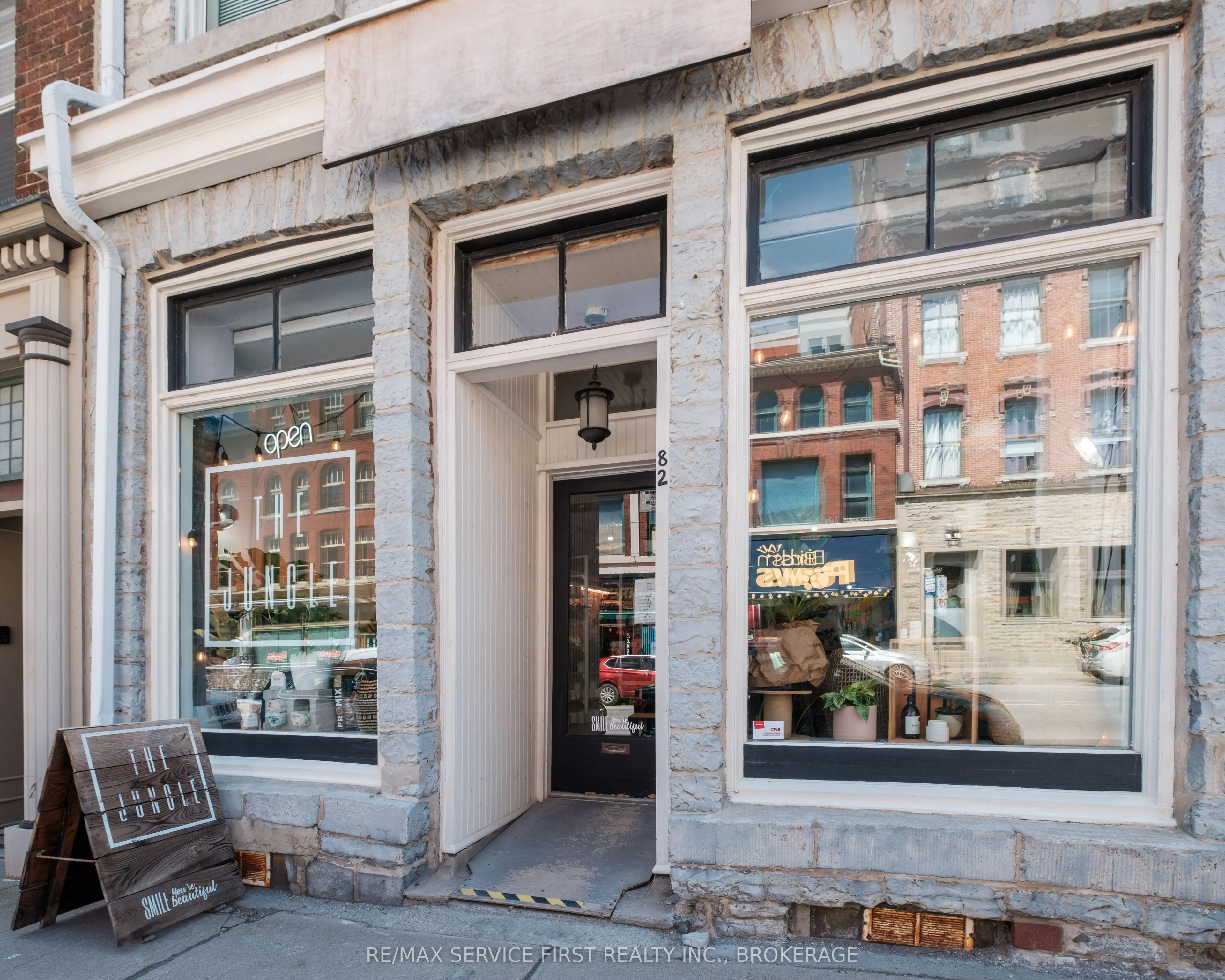 82-94 155-159 Brock St & Wellington St. Street