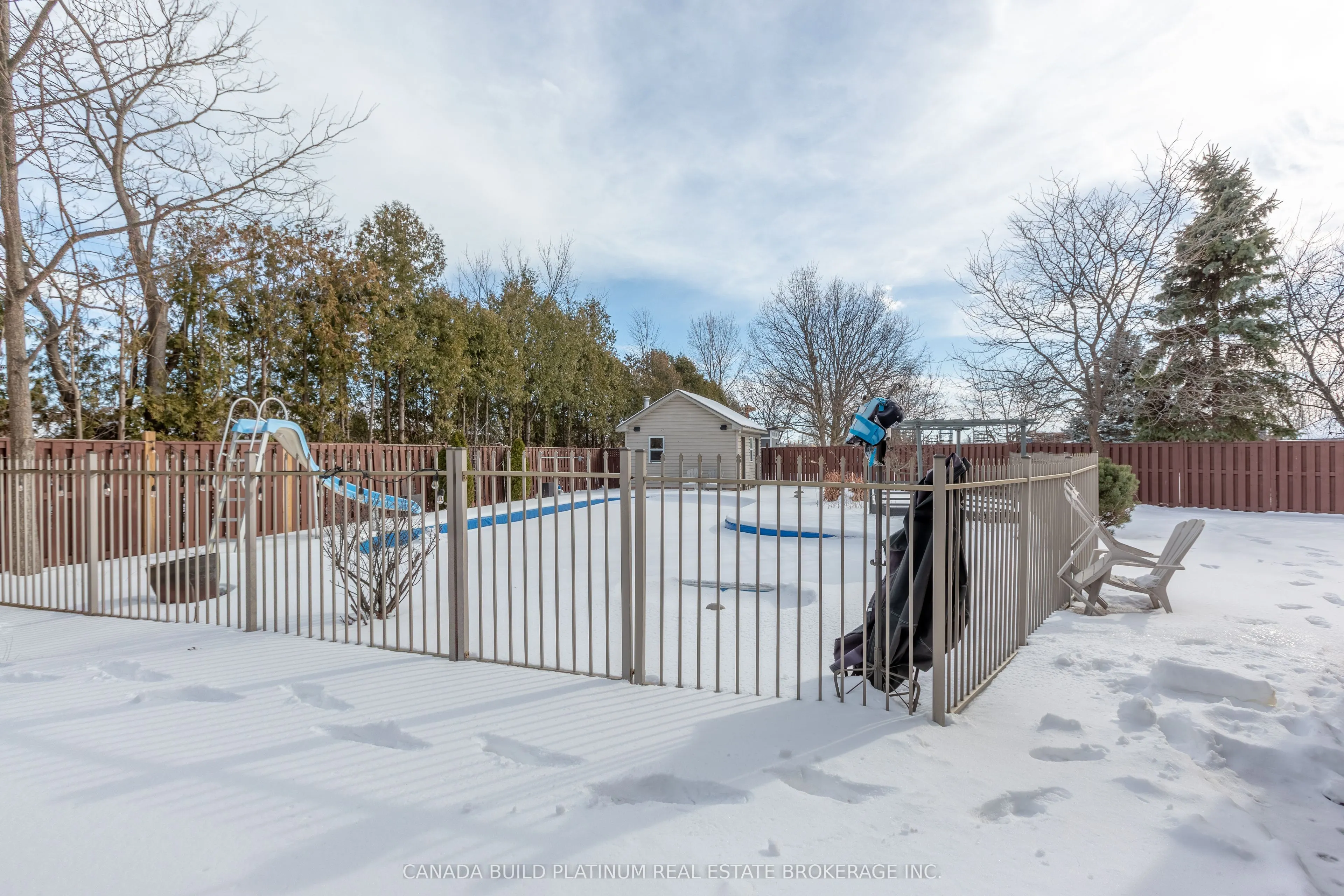 150 Seymour Crescent