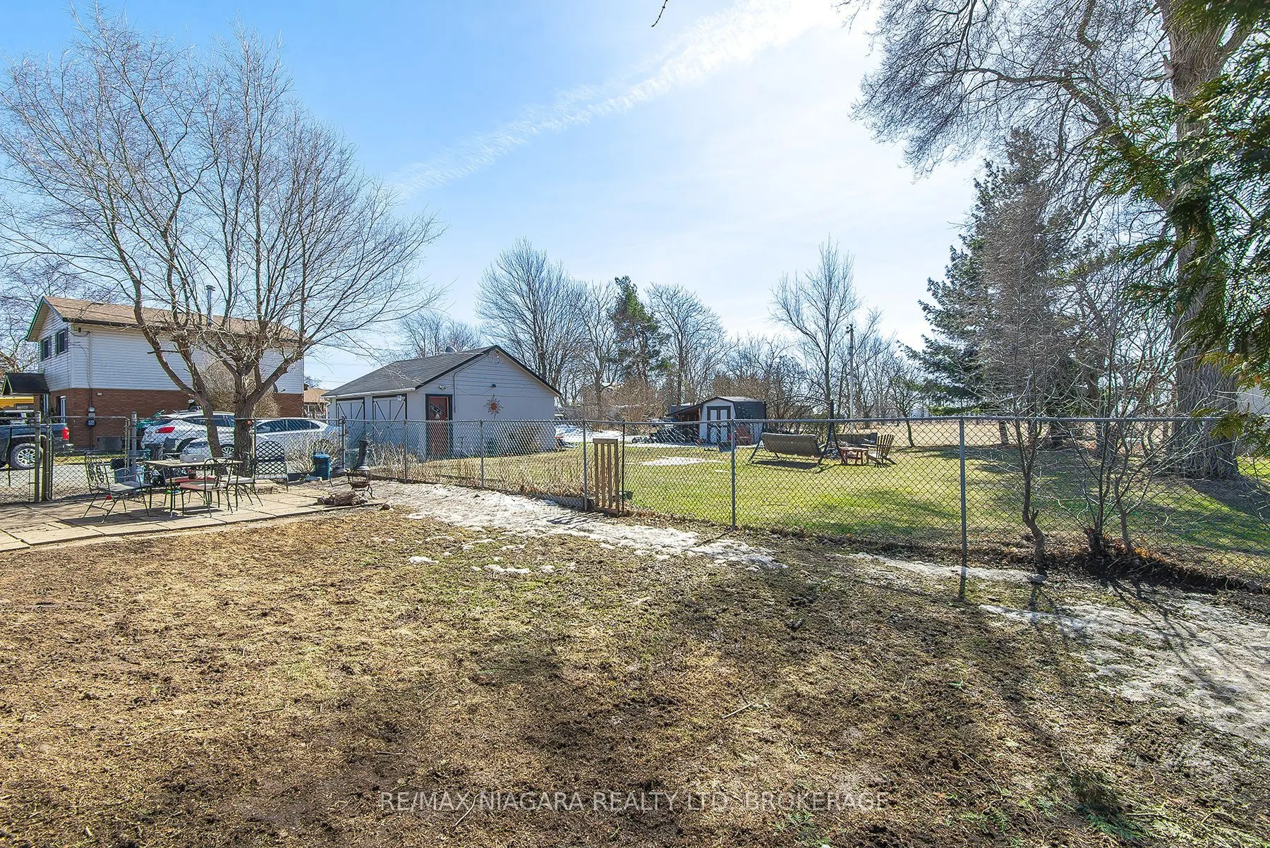 971 Hwy 3 Highway E
