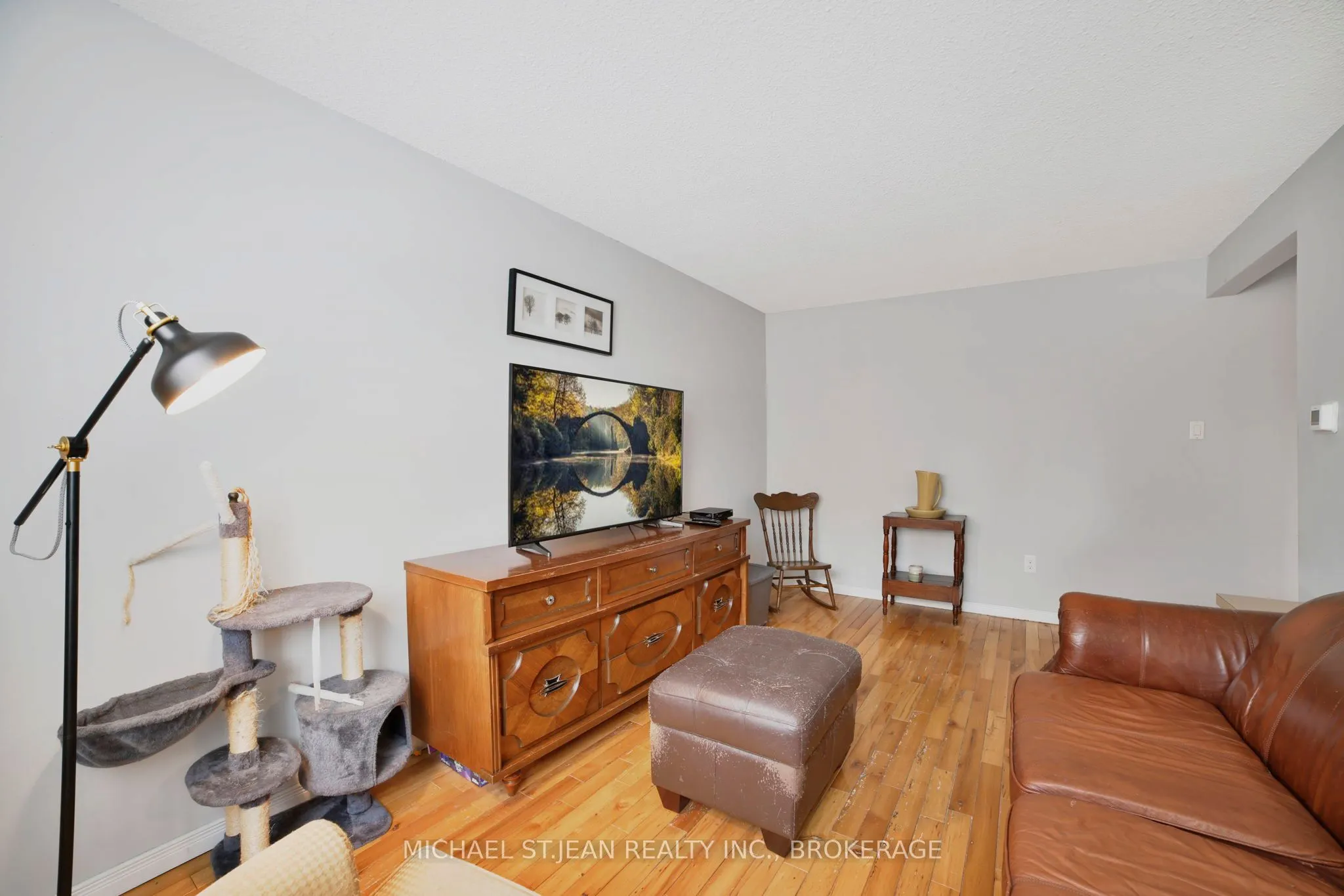 1350 Limeridge Road E, #7