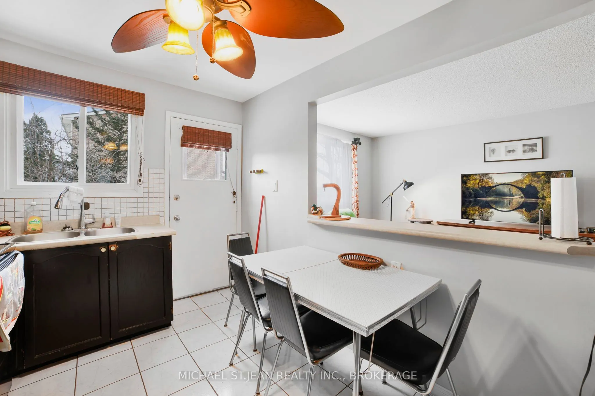 1350 Limeridge Road E, #7