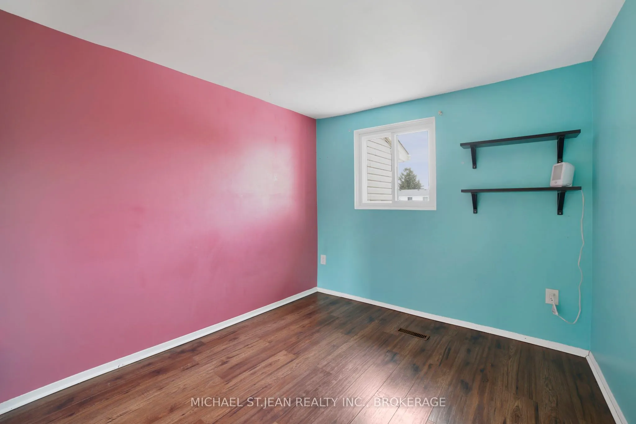 1350 Limeridge Road E, #7