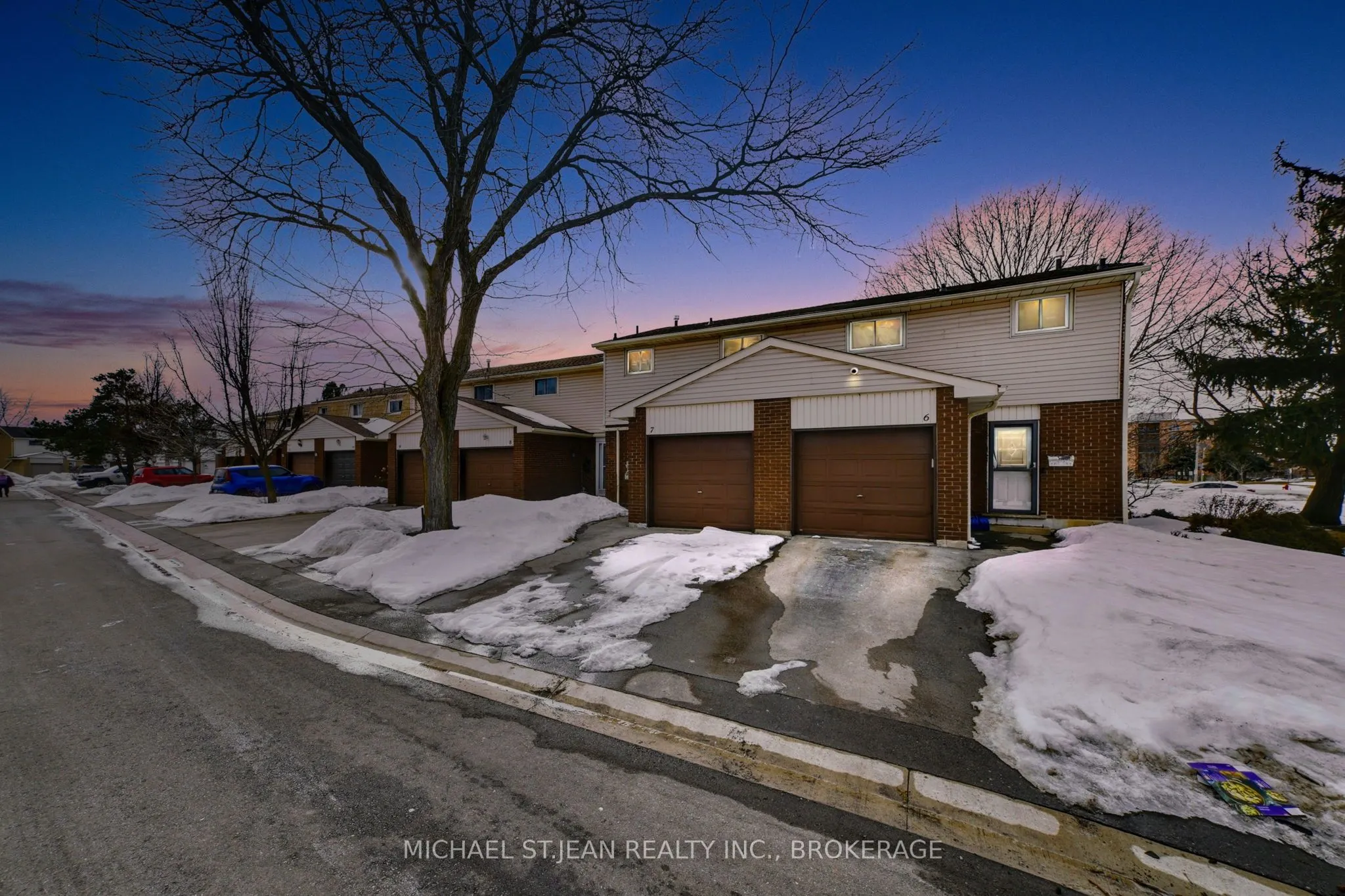 1350 Limeridge Road E, #7
