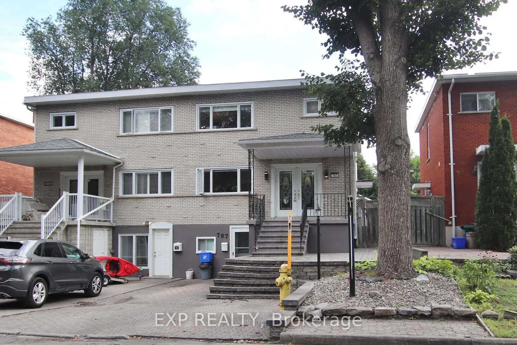 707 MORIN Street