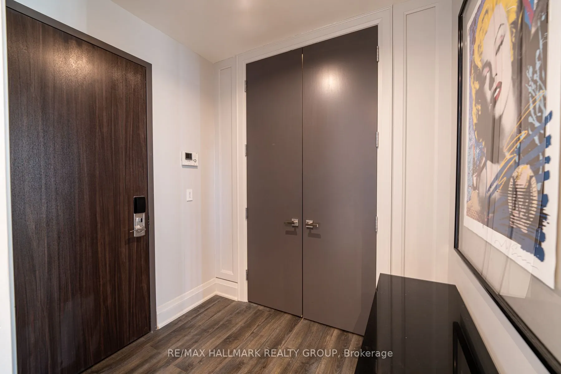 300 Lisgar Street, #1701