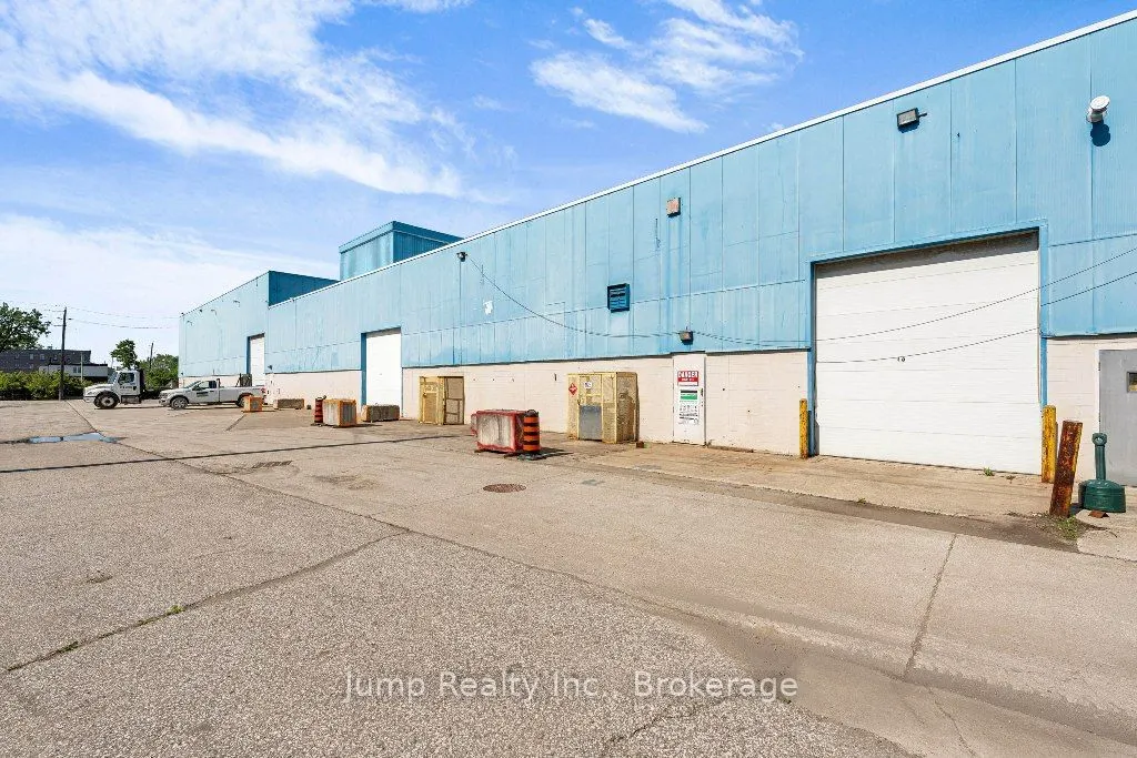 1153 Tecumseh Road W