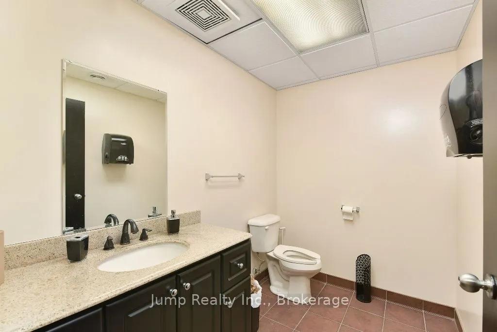 1153 Tecumseh Road W