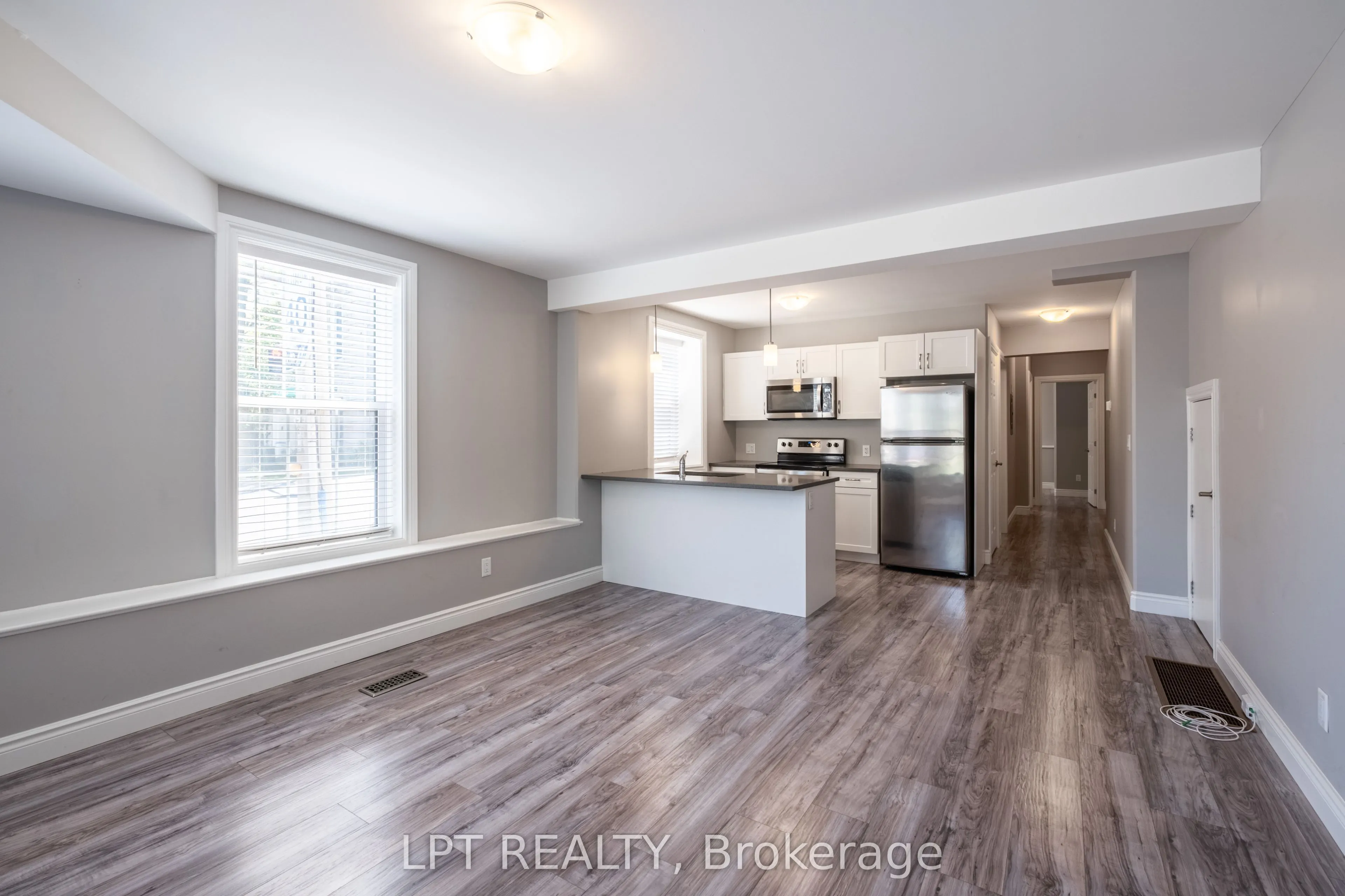 120 Yonge Street