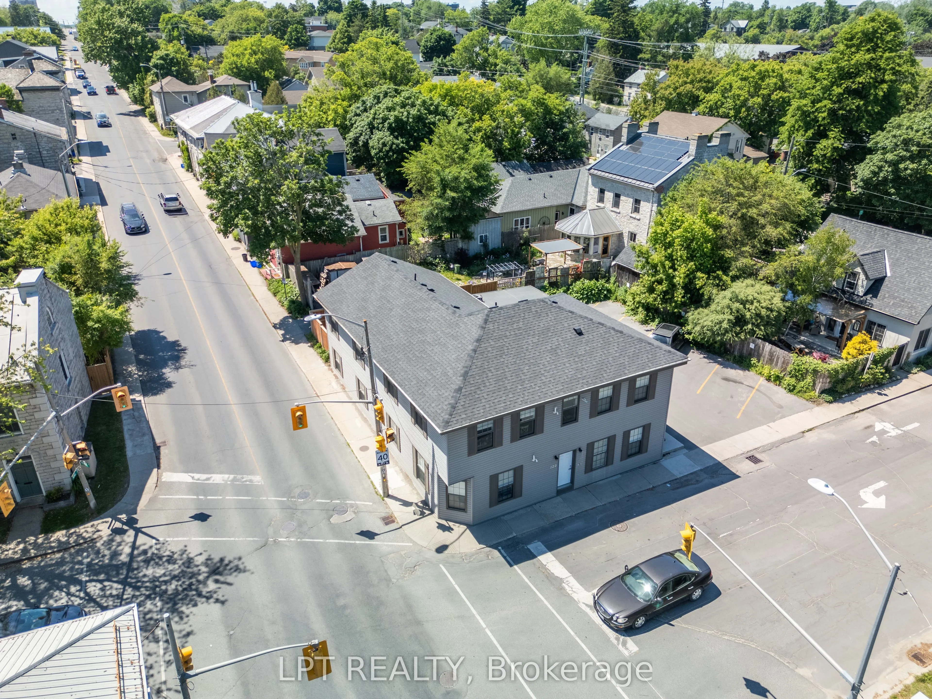 120 Yonge Street