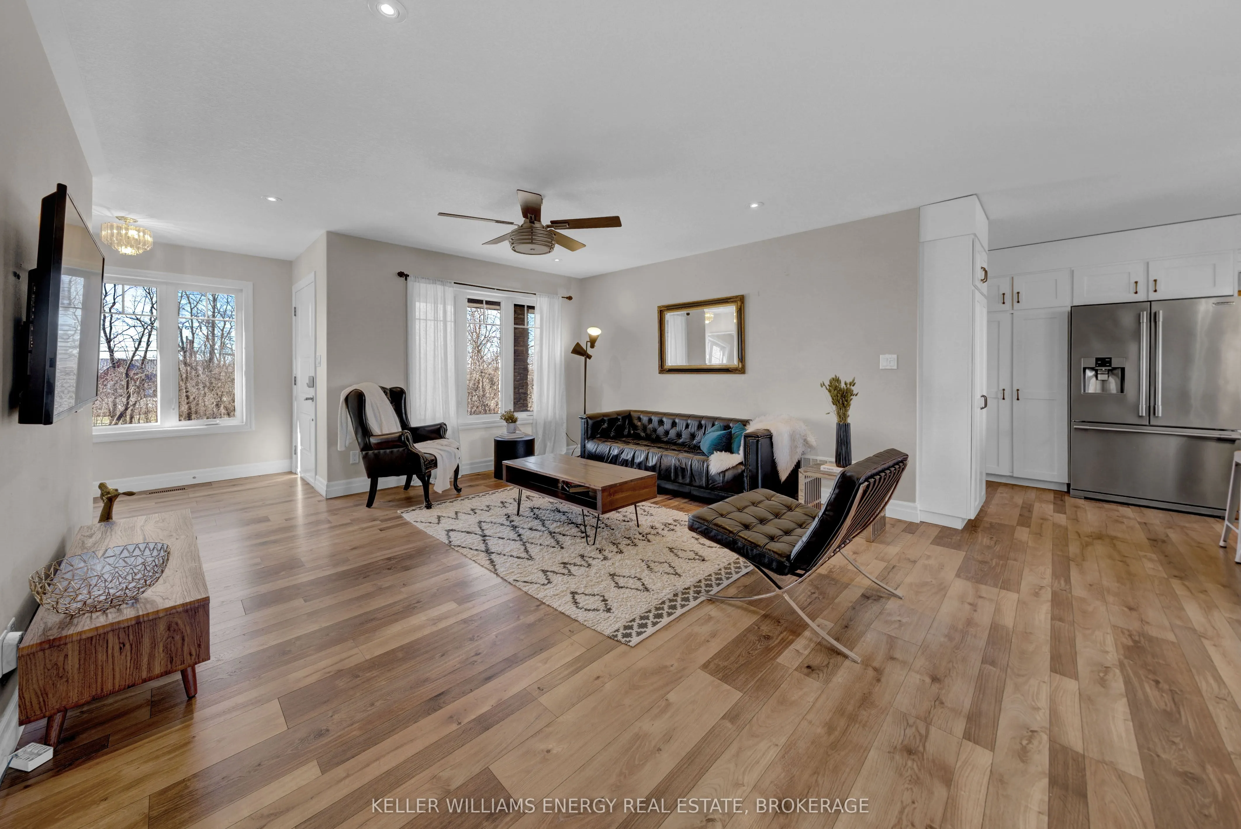 20858 Loyalist Parkway
