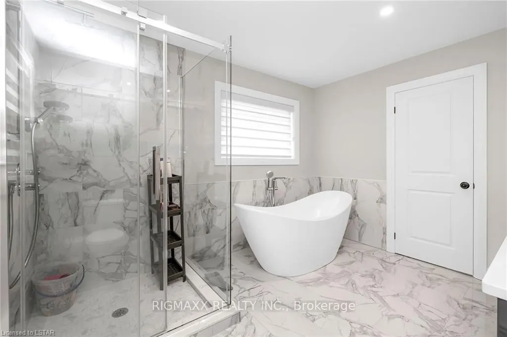23 Forfar Avenue