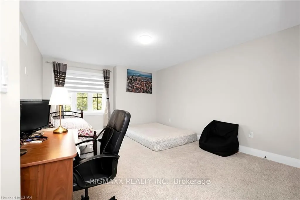 23 Forfar Avenue