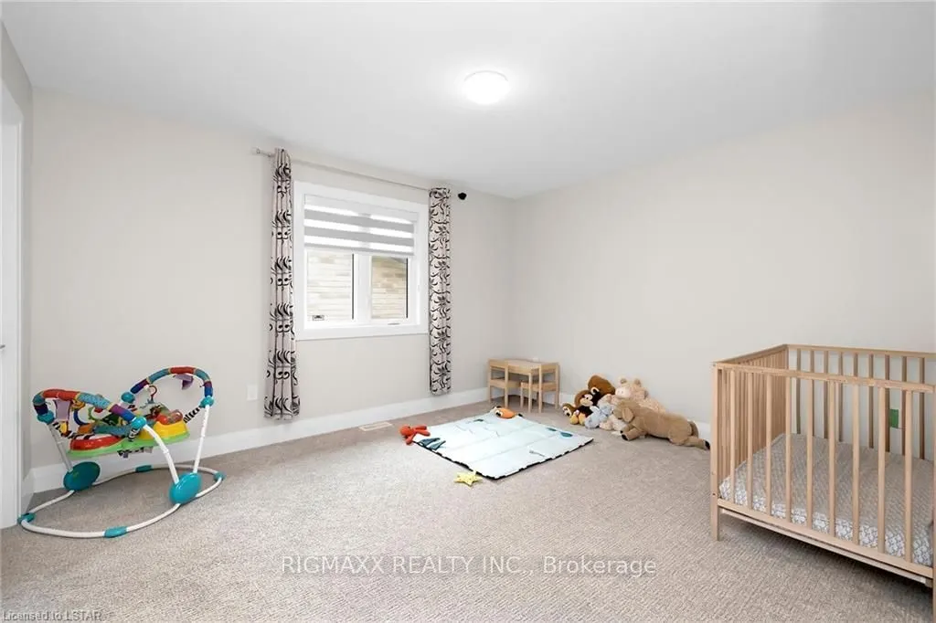 23 Forfar Avenue
