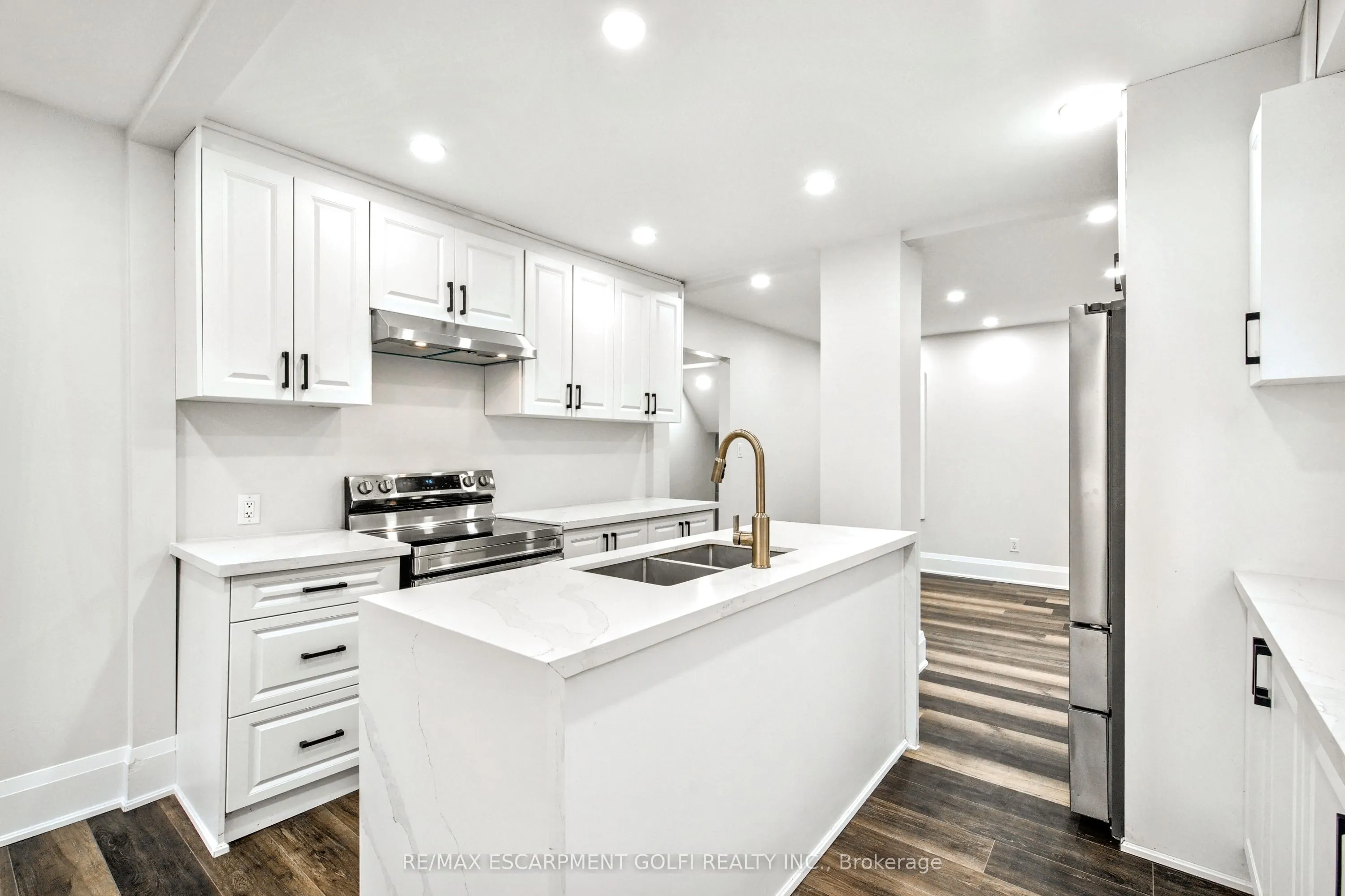 3 Wardrope Avenue