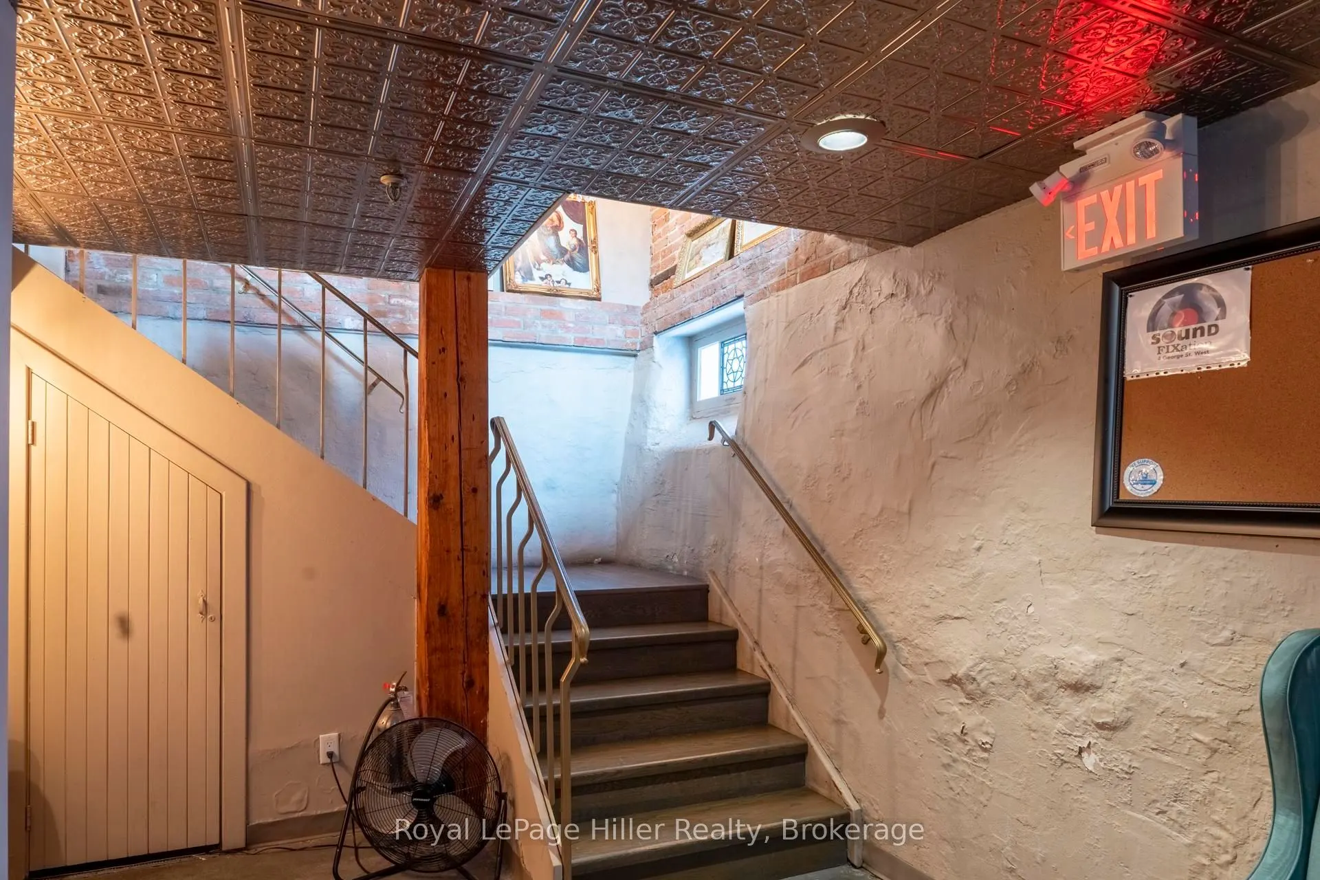 95 Waterloo St Street