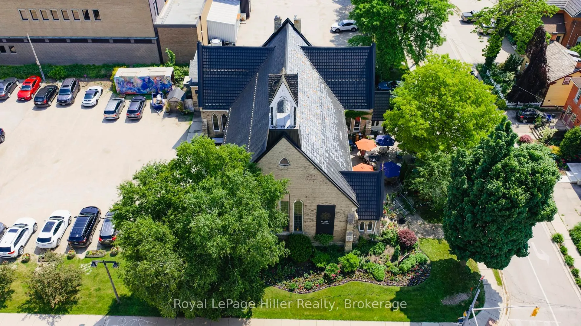 95 Waterloo St Street